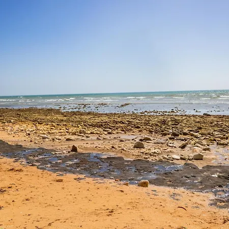 Holiday home La Maison Mon Desir Le Chateau-d'Oleron